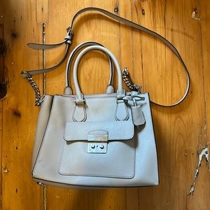 Michael KORS handbag with removable shoulder strap